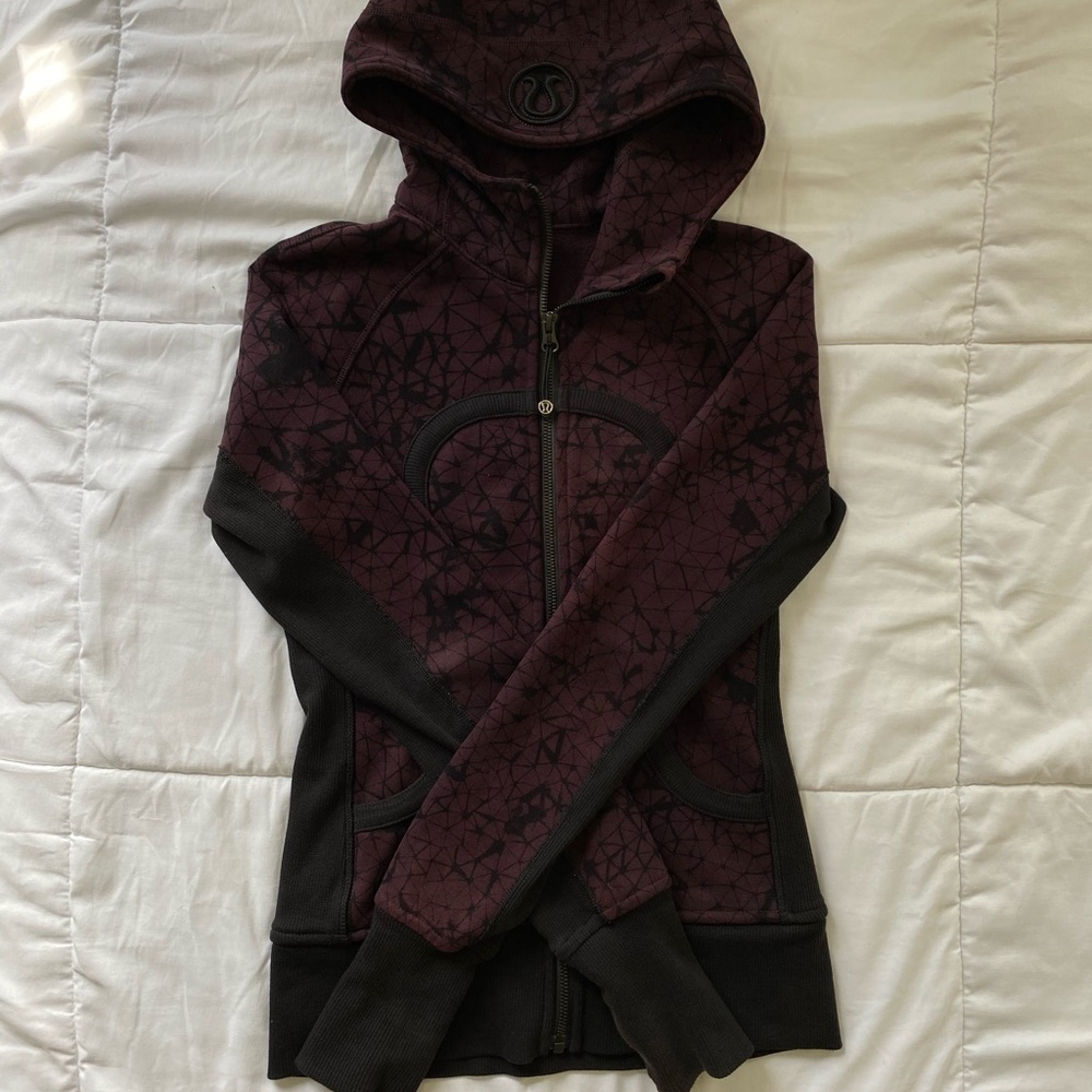 LULULEMON SCUBA HOODIE